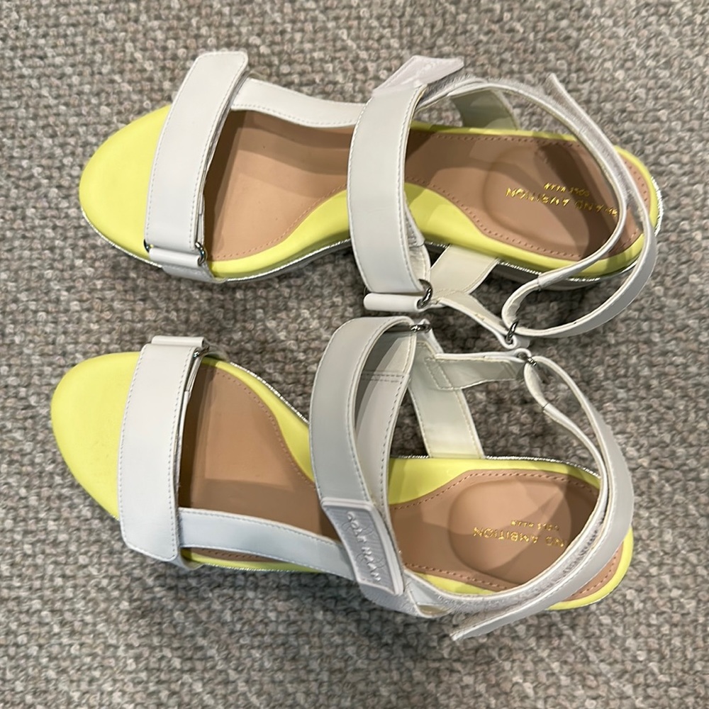 Cole Hahn cute platform sandals
